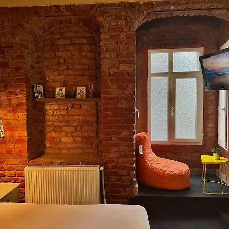 Authentic Flat Close To Istiklal Avenue Daire *